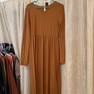Long sleeve midi dress